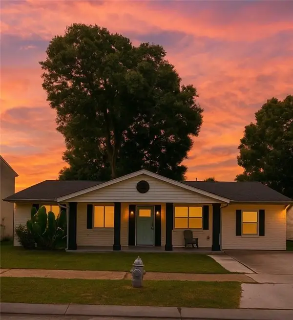 832 Morningside Drive, Gretna, LA 70056