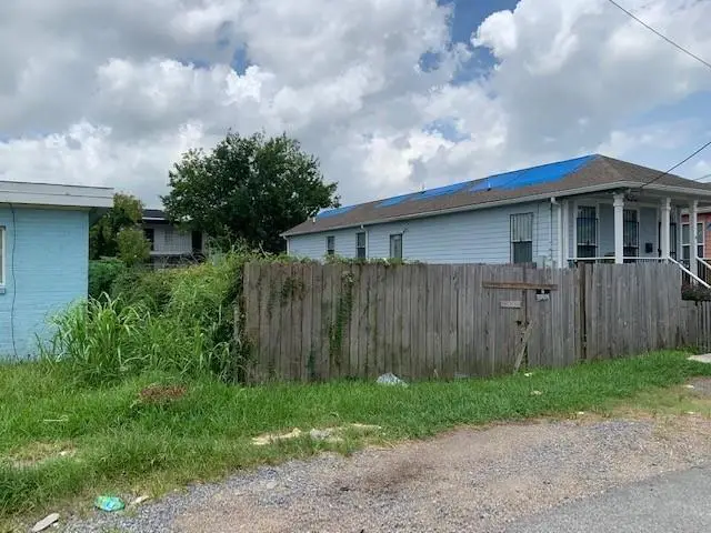 2010 6th Street, New Orleans, LA 70115 - #2