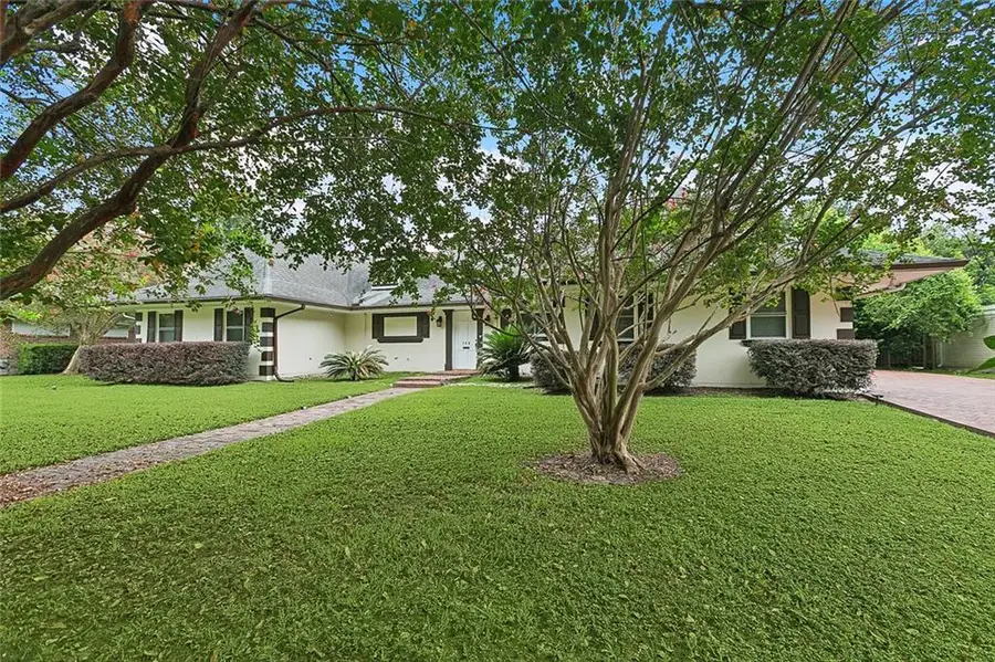 748 Fairfield Avenue, Gretna, LA 70056 - #2