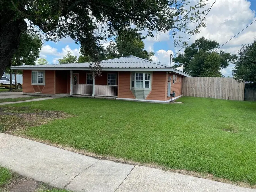 204 Marmandie Avenue, River Ridge, LA 70123 - #2