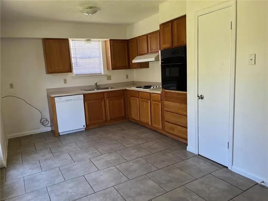 832-34 27th Street, Kenner, LA 70062 - #3