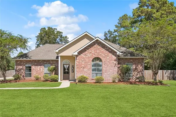 19473 Dunson Place Drive, Ponchatoula, LA 70454