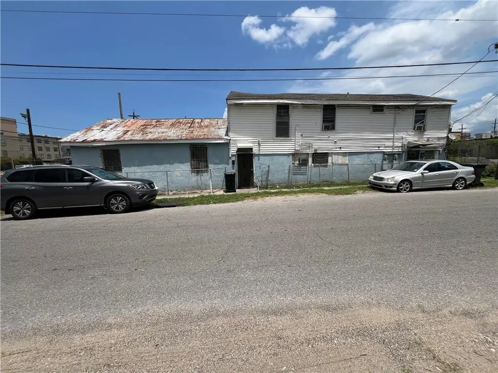 3231-33 Perdido Street, New Orleans, LA 70119 - #1