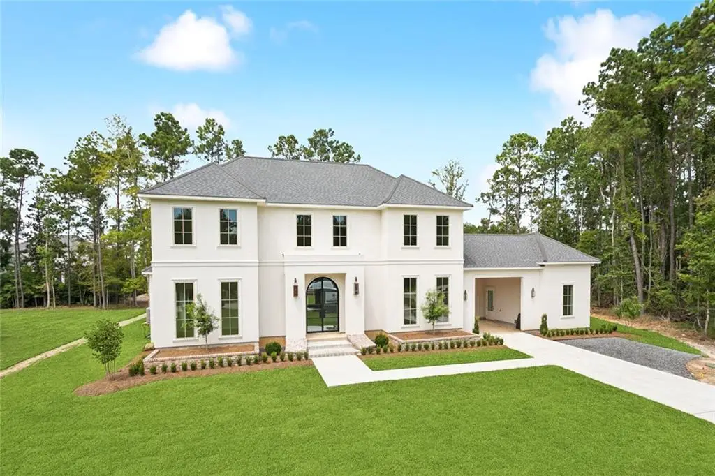 132 Linnette Court, Mandeville, LA 70471 - #1