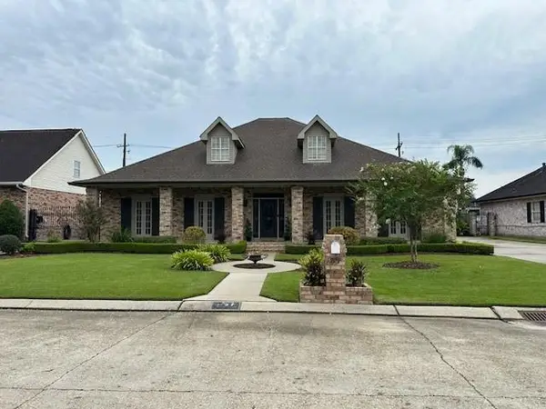 37 Oakley Drive, Marrero, LA 70072