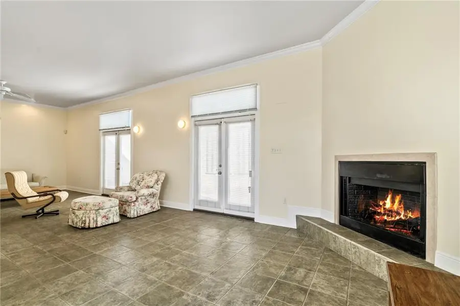 269 W Robert E. Lee Boulevard, New Orleans, LA 70124 - #3