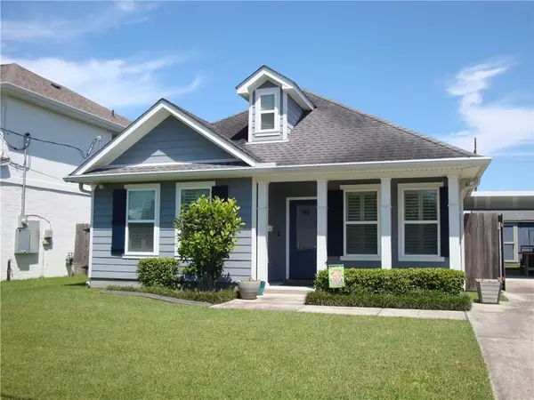 971 Oak Avenue, Harahan, LA 70123