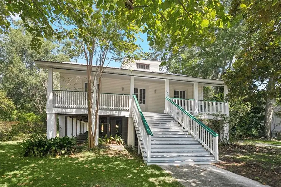2527 Claiborne Street, Mandeville, LA 70448 - #2