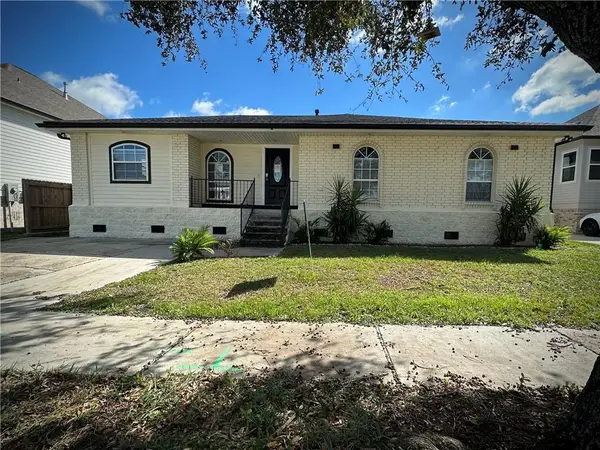 3917 Norwood Drive, Chalmette, LA 70043