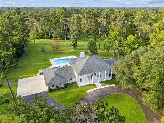 194 Belle Terre Boulevard, Covington, LA 70433 - #2