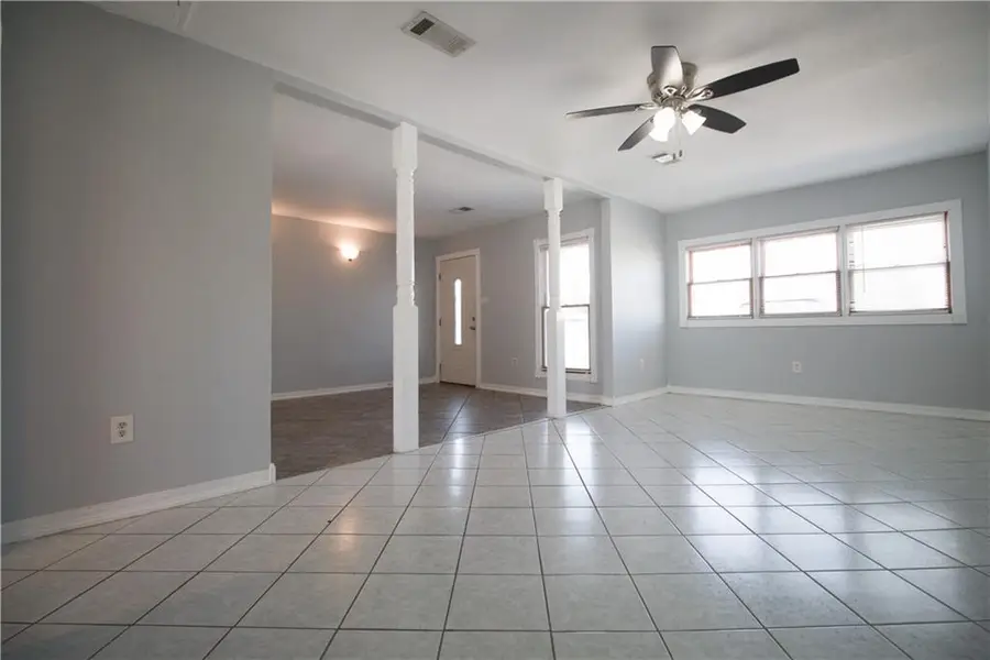 2836 Glenbrook Drive, Gretna, LA 70056 - #2