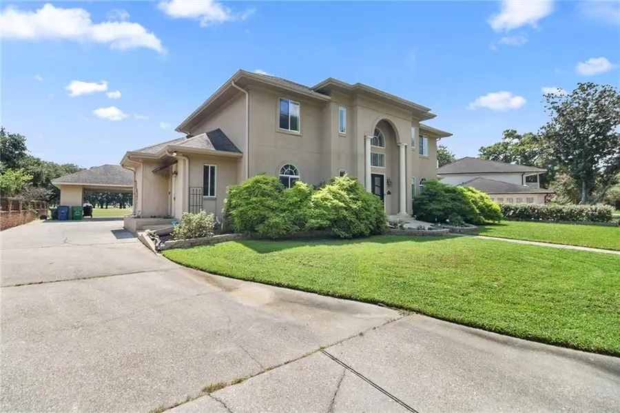 701 Fairfield Avenue, Gretna, LA 70056 - #2