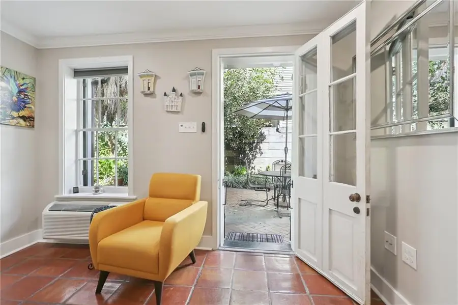 611 Dauphine Street #E, New Orleans, LA 70112 - #3