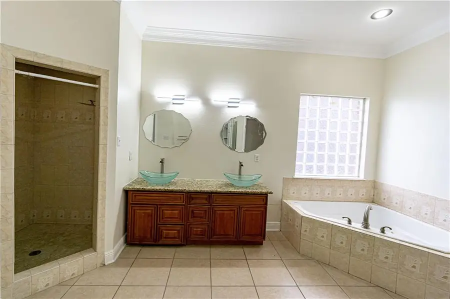 12540 N Lake Carmel Drive, New Orleans, LA 70128 - #3