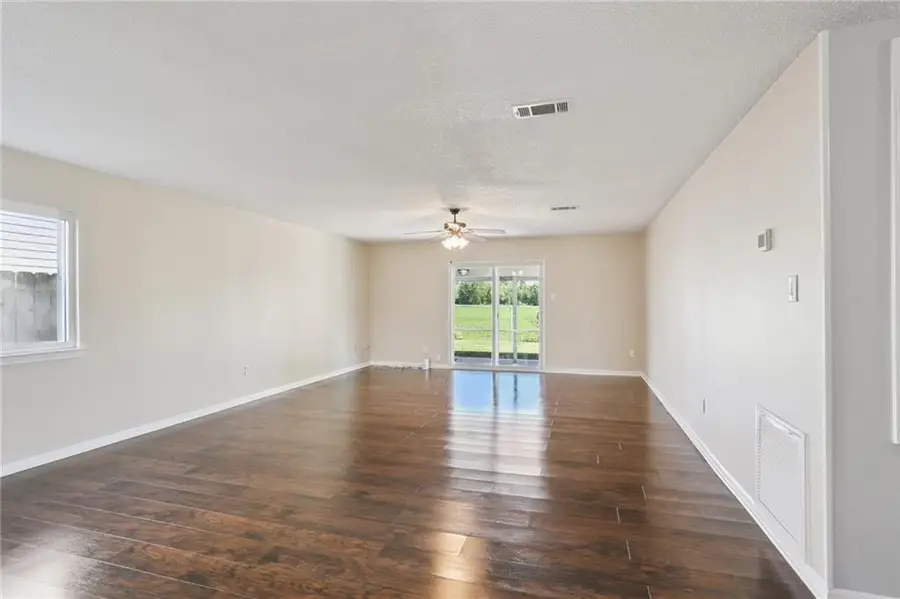 929 Kingsway E Street, Gretna, LA 70056 - #3