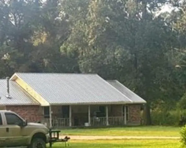 32749 John Barber Road, Holden, LA 70744
