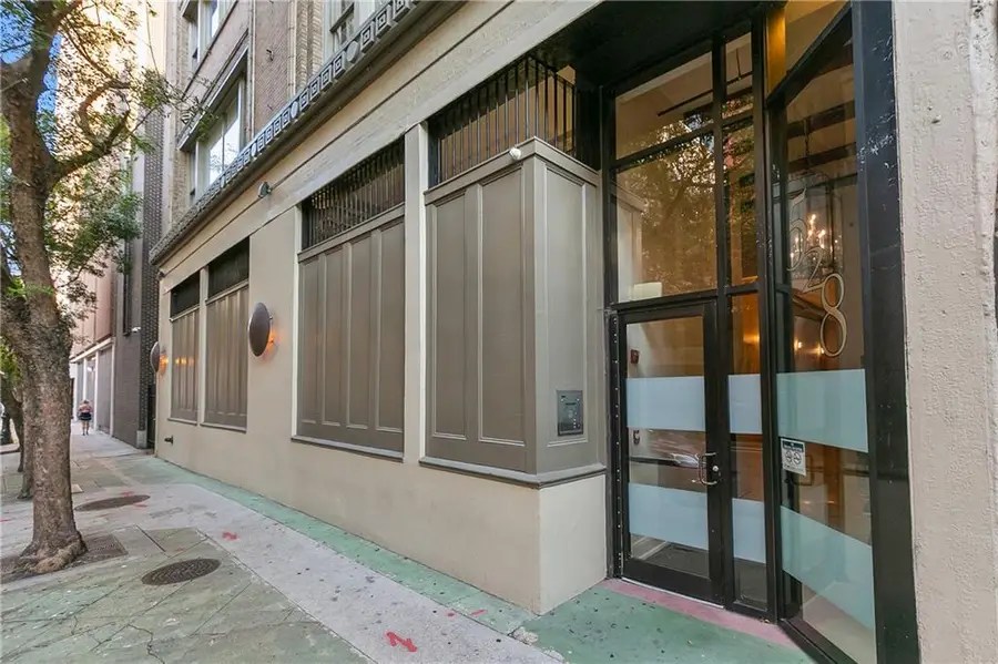 528 Baronne Street #504, New Orleans, LA 70113 - #3
