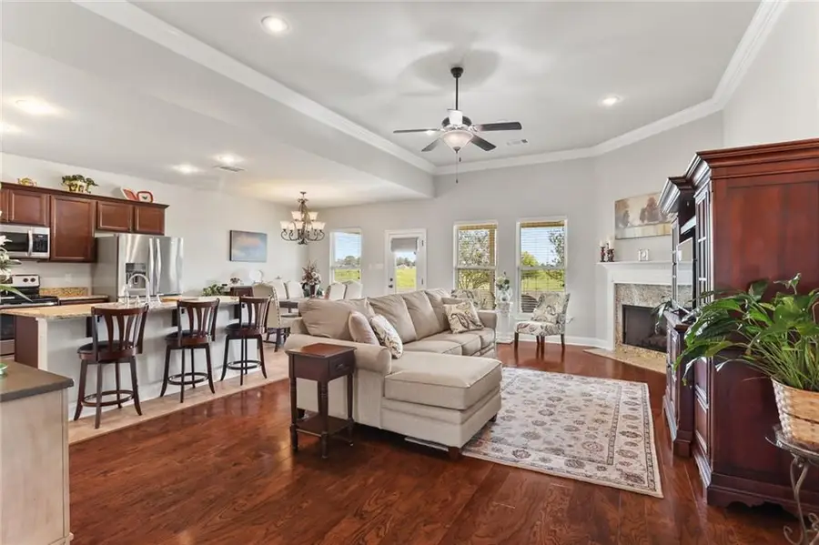 252 Carriage Way, Thibodaux, LA 70301 - #3