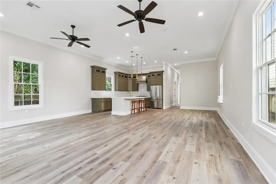 3240 Laurel Street, New Orleans, LA 70115 - #3