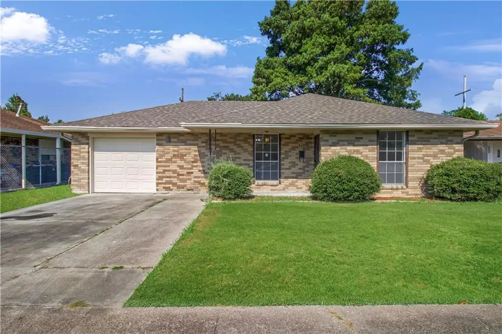 356 Firethorn Drive, Gretna, LA 70056 - #1