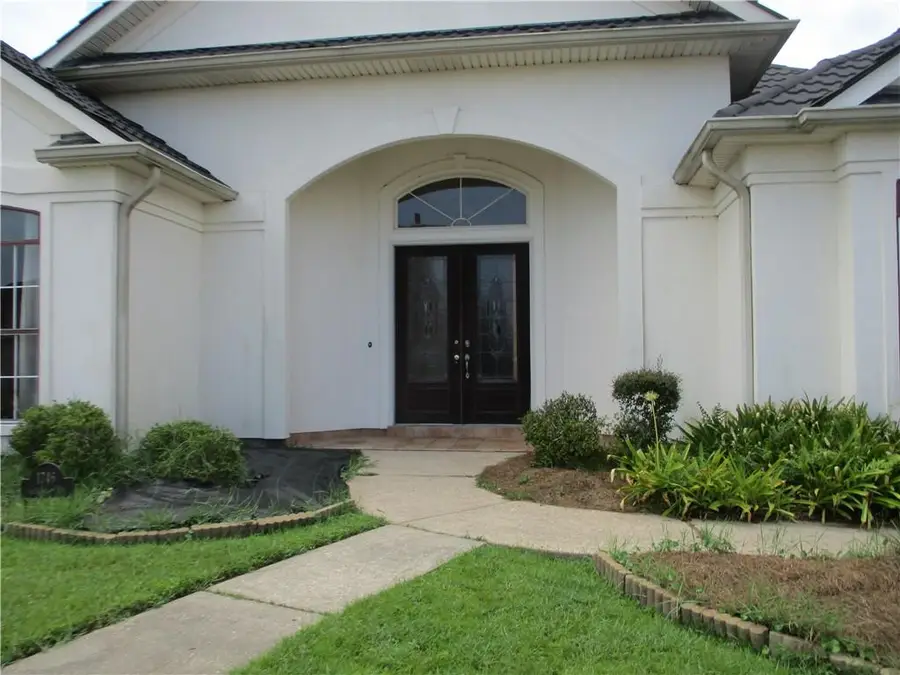 1746 Wedgwood Drive, Harvey, LA 70058 - #2