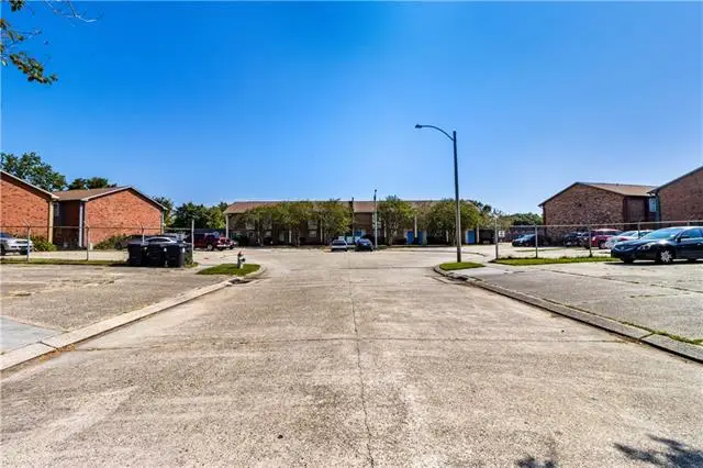 11900-50 Lakeland Court, New Orleans, LA 70128 - #1