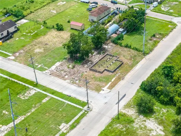 2644 Tennessee Street, New Orleans, LA 70117