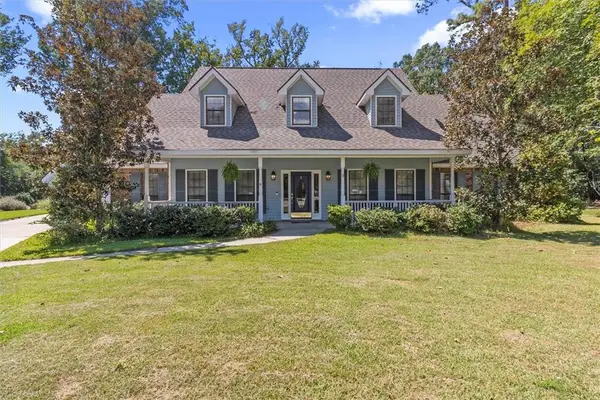 590 Laura Drive South Drive, Mandeville, LA 70448