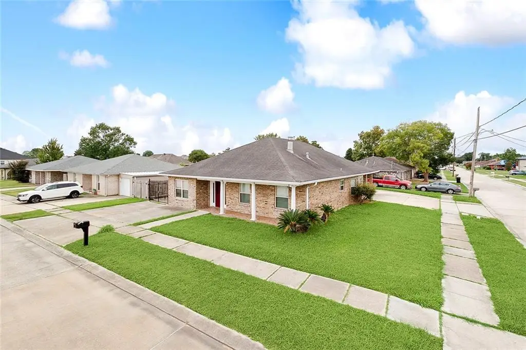 600 E Josephine Street, Chalmette, LA 70043 - #1