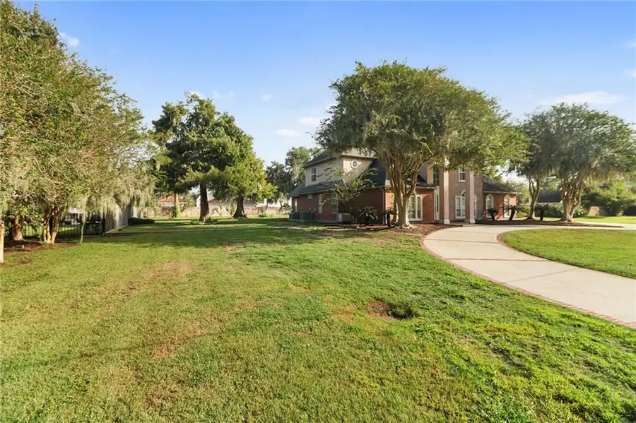 2557 Crestwood Road, Marrero, LA 70072 - #3