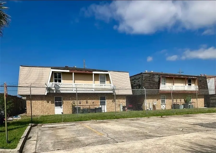 10674 Lincoln Beach Boulevard, New Orleans, LA 70127 - #3