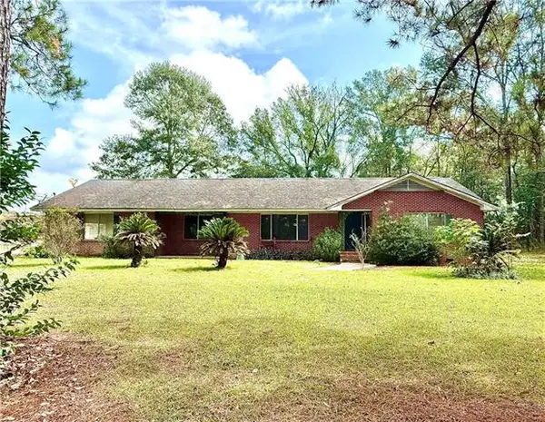 2532 S Columbia Street, Bogalusa, LA 70427