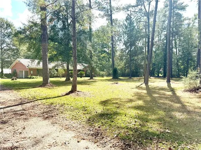 2532 S Columbia Street, Bogalusa, LA 70427 - #3