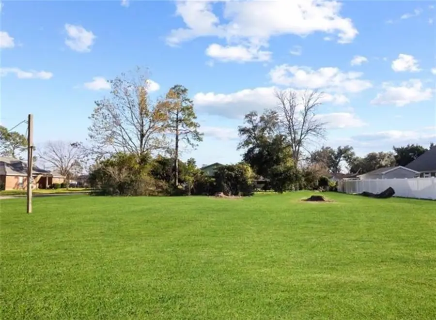 507 Julia Street, Hahnville, LA 70057 - #3