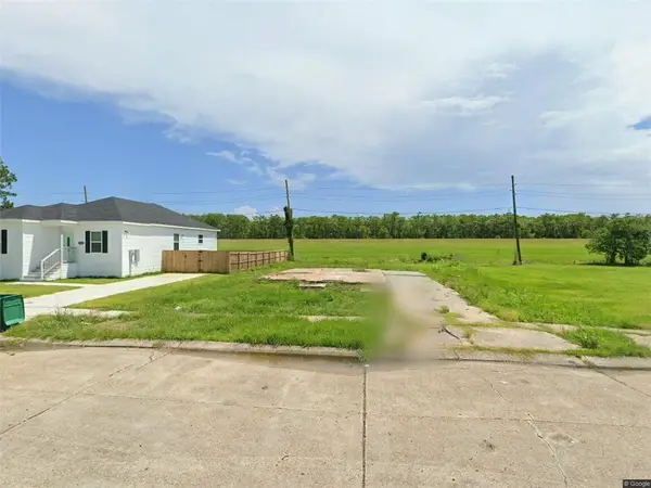 6557 Rue Louis Phillipe Street, Marrero, LA 70072