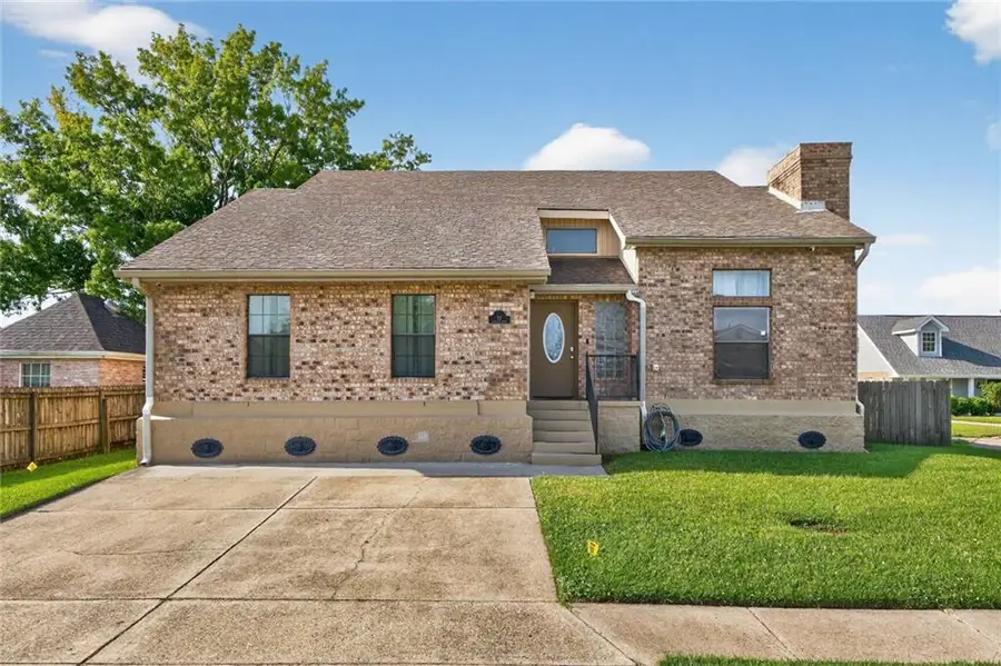 12 Sawgrass Drive, Laplace, LA 70068 - #2