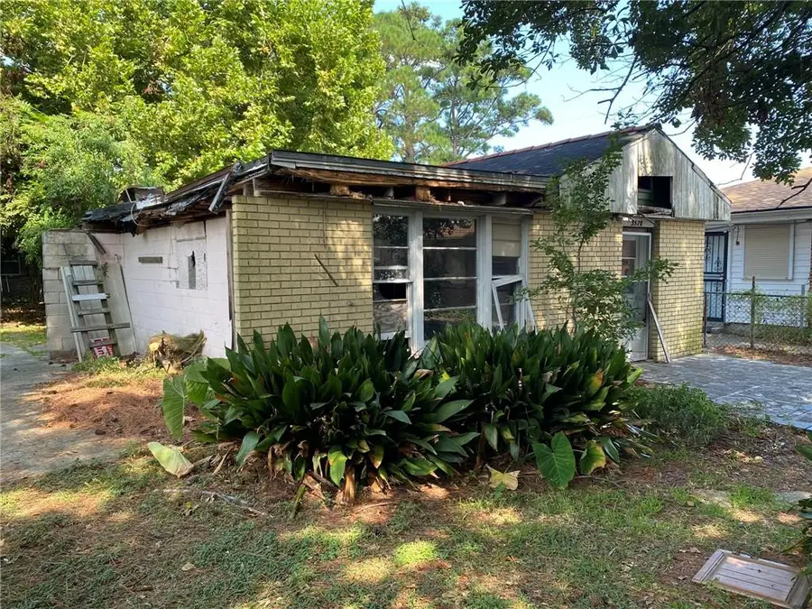 3522 Delille Street, Chalmette, LA 70043 - #2