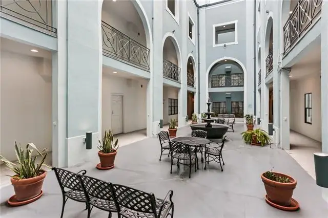 760 Magazine Street #117, New Orleans, LA 70130 - #2