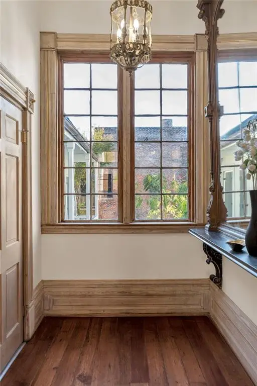 415 Burgundy Street #2A, New Orleans, LA 70112 - #3