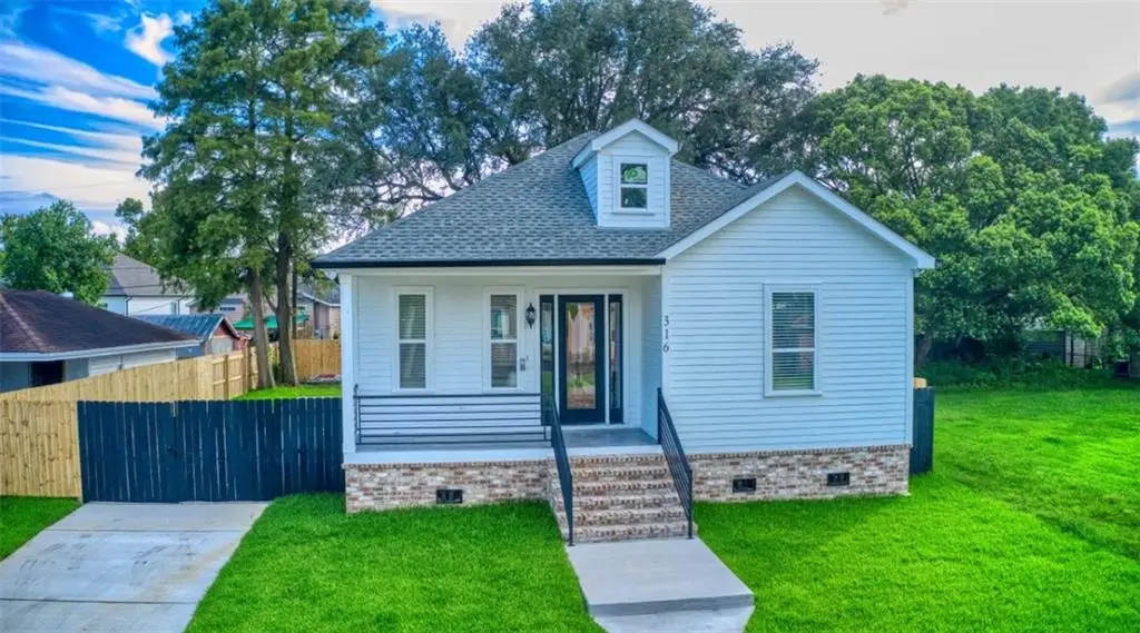 316 Livingston Avenue, Arabi, LA 70032 - #1