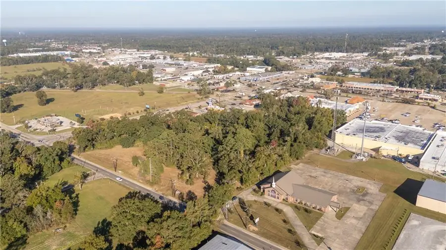 1904 Corbin Road, Hammond, LA 70401 - #3