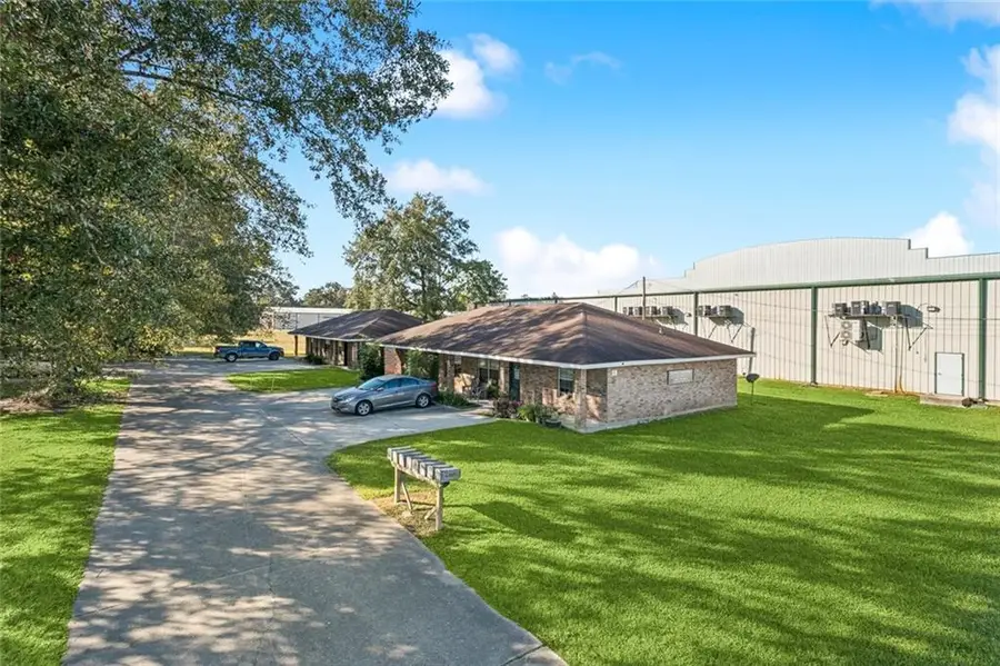 14106 W Club Deluxe Road, Hammond, LA 70403 - #3