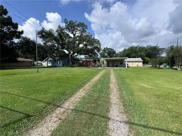 508 Kent Avenue, Metairie, LA 70001