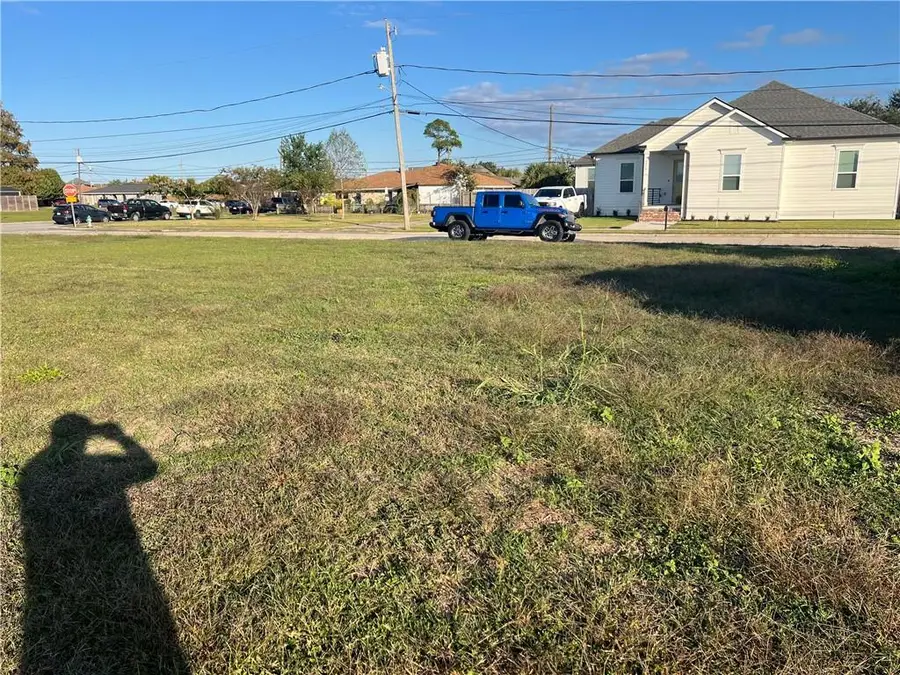 3512 Gallo Drive, Chalmette, LA 70043 - #3