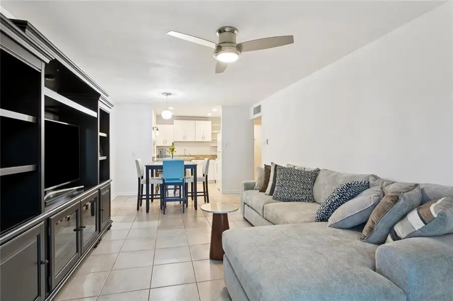 812 Martin Behrman Avenue #G, Metairie, LA 70005 - #2