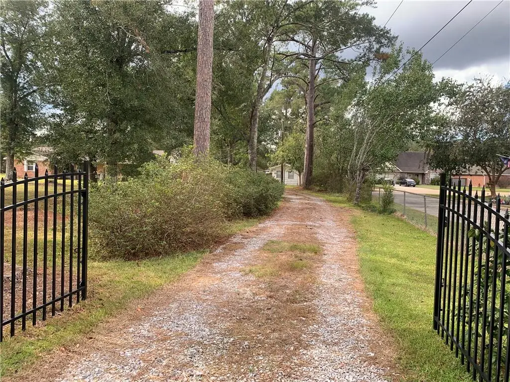 41267 Yokum Road, Ponchatoula, LA 70454 - #1
