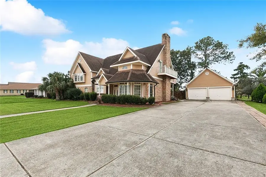 3504 Lake Palourde Drive, Harvey, LA 70058 - #2