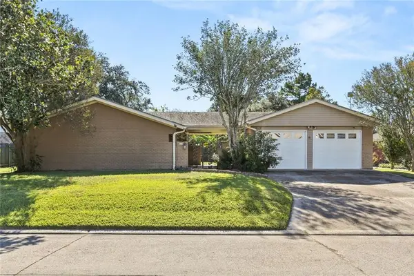 307 Schlief Drive, Belle Chasse, LA 70037