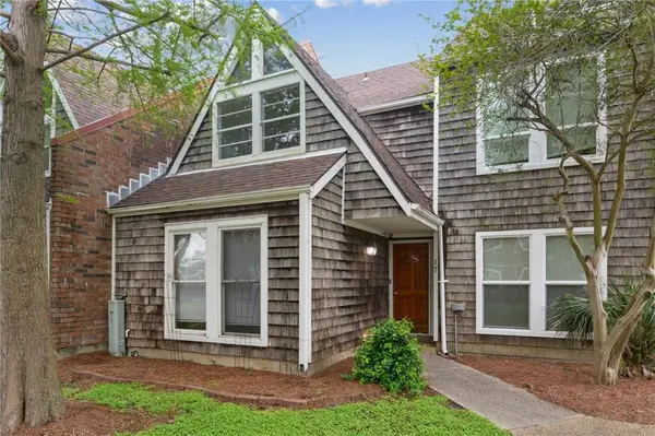 17 Spinnaker Lane, New Orleans, LA 70124