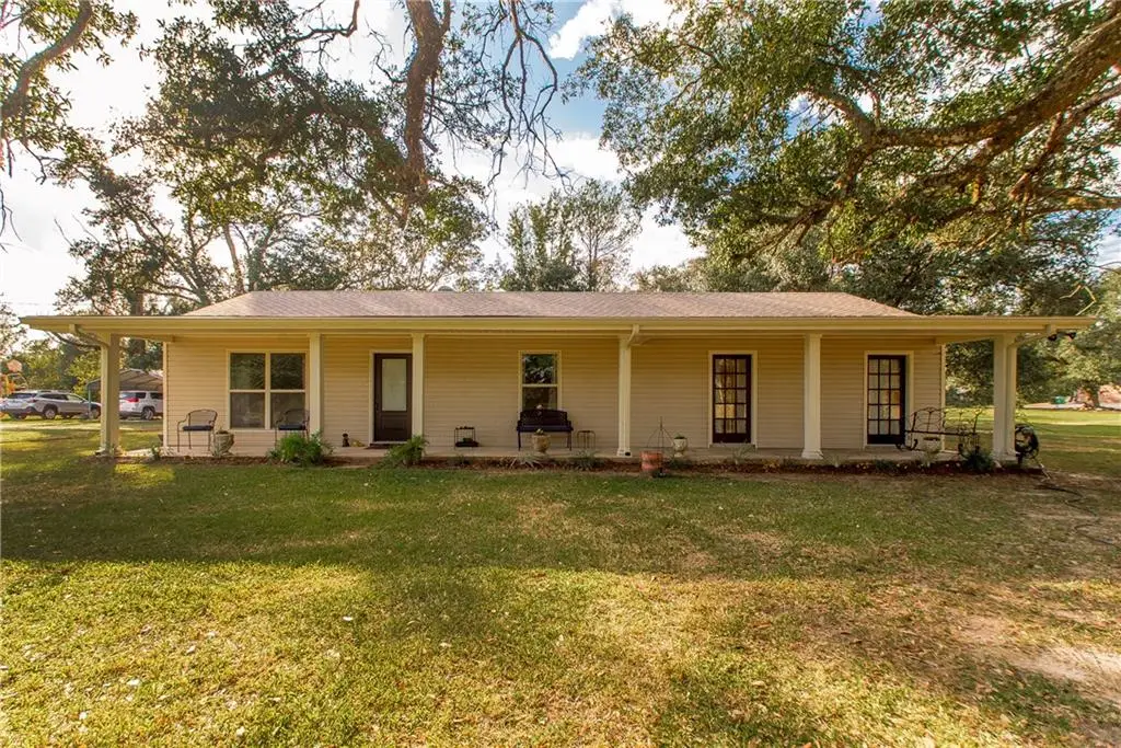 30997 La-22 Highway, Springfield, LA 70462 - #1